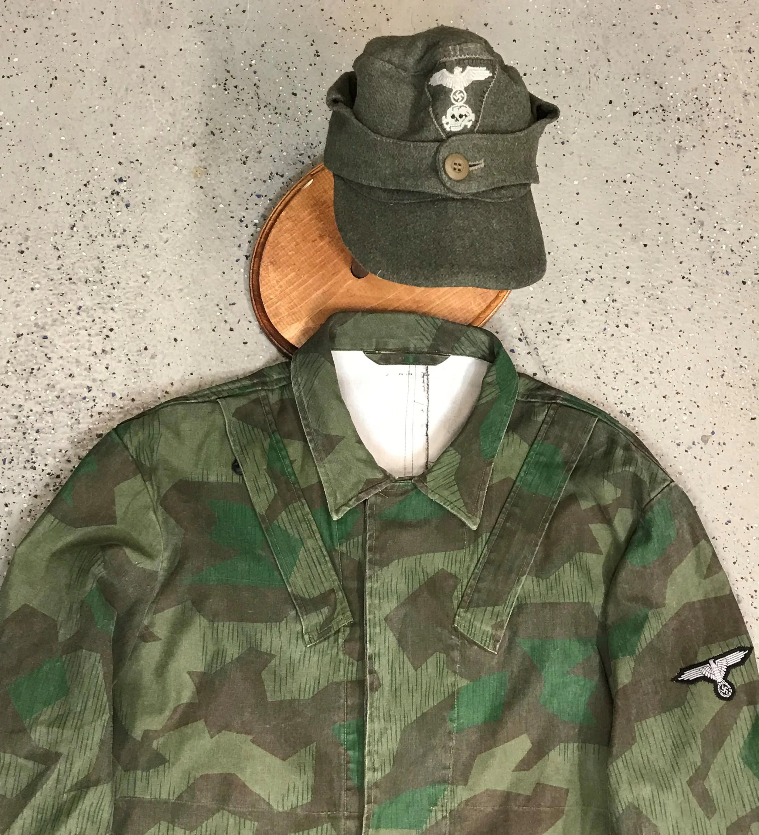 その他 WAFFEN-SS CAMOUFLAGE UNIFORMS Waffen-SS Camouflage Uniforms, Vol. 2: M44 Drill Uniforms